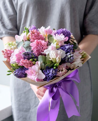 Бесплатная доставка цветов в Конаково